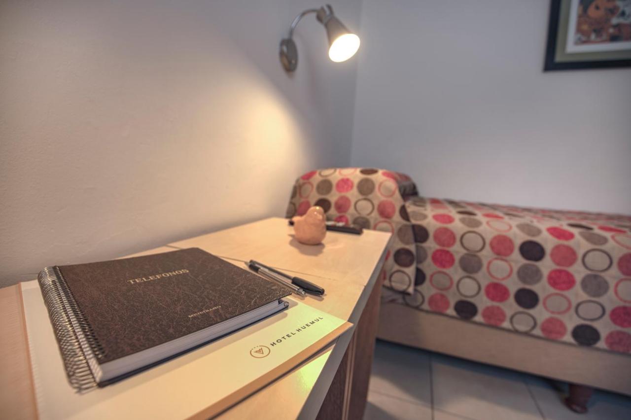 Hotel Huemul à Neuquén Extérieur photo